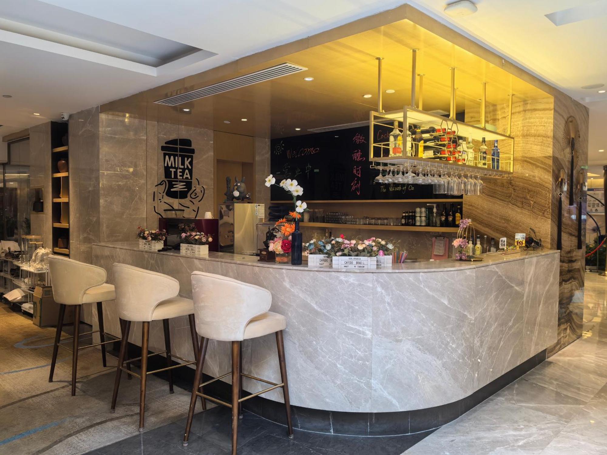 咸阳丽彩天祺酒店 外观 照片